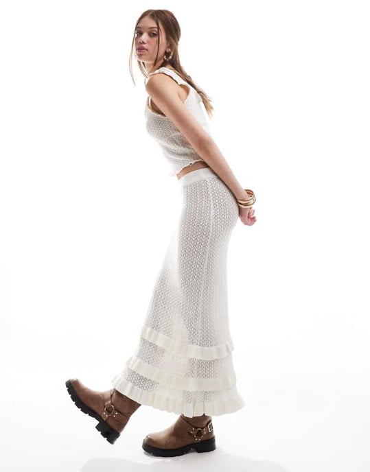 Miss Selfridge virkad maxikjol med volangdetalj i krämfärgade set - Image 1