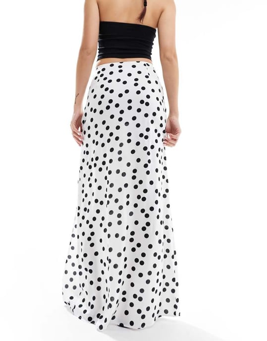 ASOS DESIGN maxikjol med delad ben i krämfärgad prickig mönster - Image 3