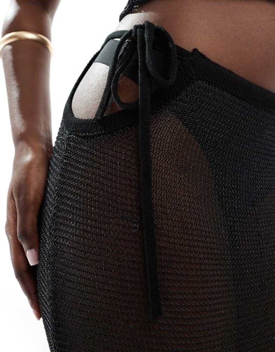 ASOS DESIGN stickad metallisk midaxi kjol co-ord i svart - Image 2