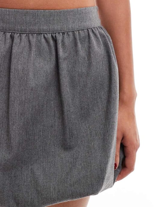 ASOS DESIGN skräddarsydd puffkjol i grått - Image 3