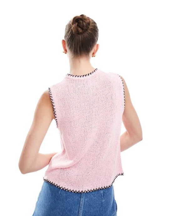 ASOS DESIGN crewneck-väst med stickat täcke i rosa - Image 2