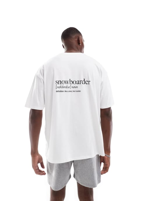 ASOS DESIGN pyjamasset med snowboardgrafik i vitt - Image 2