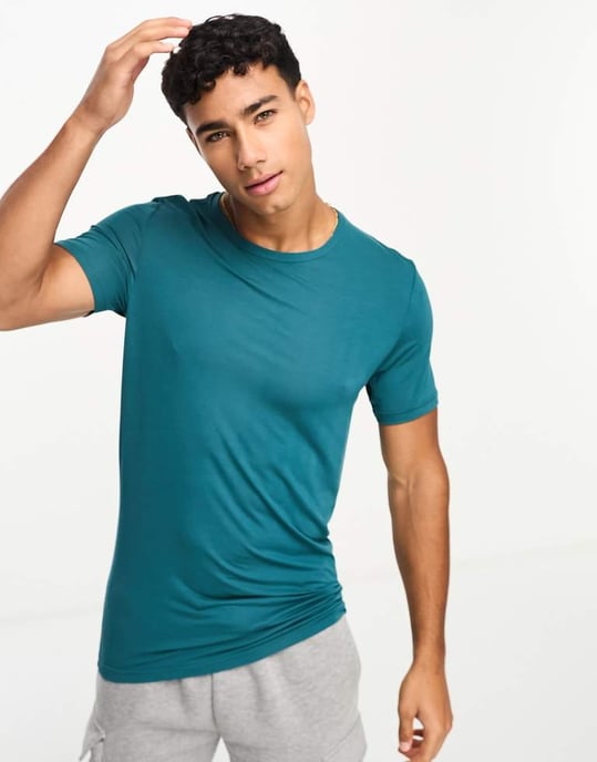 Calvin Klein bröstlogo lounge t-shirt i teal - Image 2