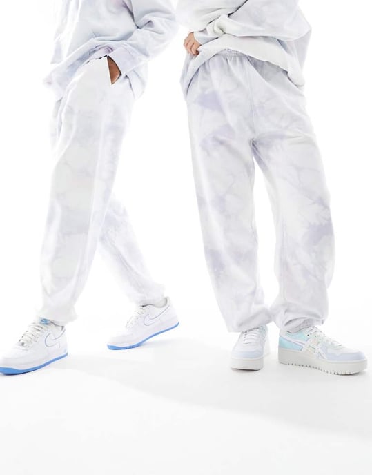 Weekday unisex co-ord joggers i drömsk blå batik exklusivt för ASOS - Image 3
