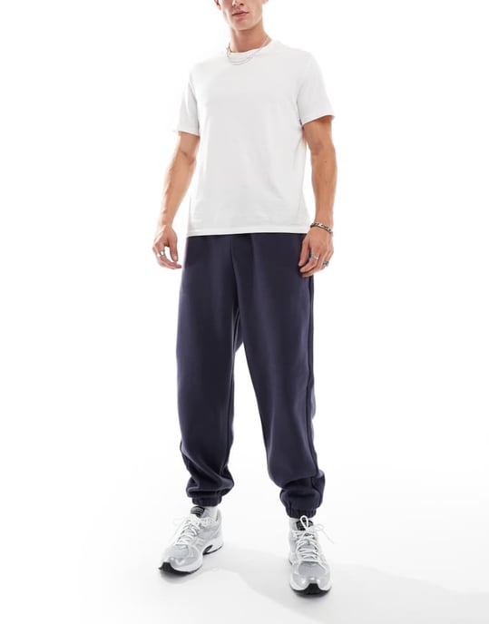 ASOS DESIGN premium tyngdtjock oversize joggers 400gsm i marinblå - Image 4