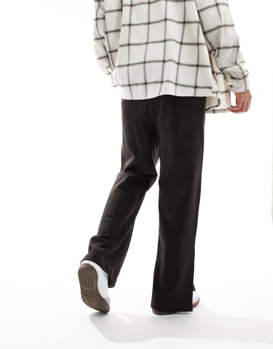 ASOS DESIGN vida byxor med slitsar i brunt - Image 2
