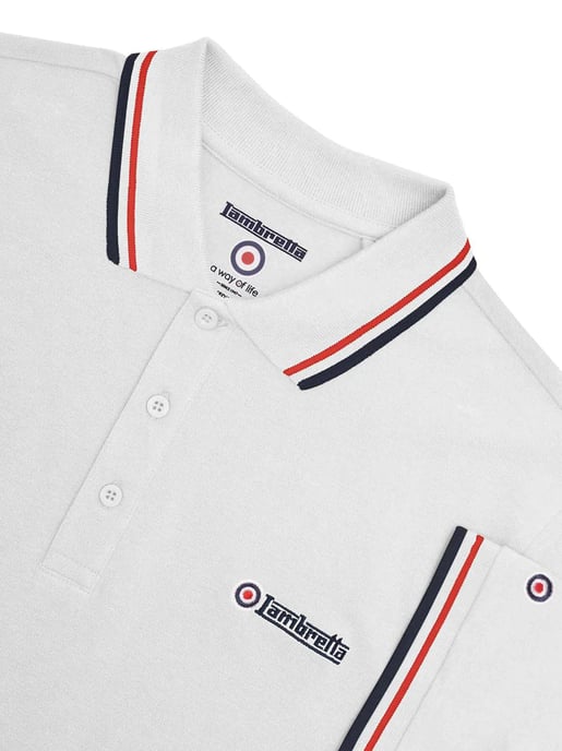 Herren Polo-Shirt in Weiß mit Rot und Marineblau, Doppelter Farbkontrast - Image 3