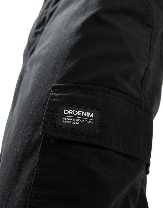 Dr Denim Calder cargo byxor i lös passform med bred rak ben i svart - Image 2