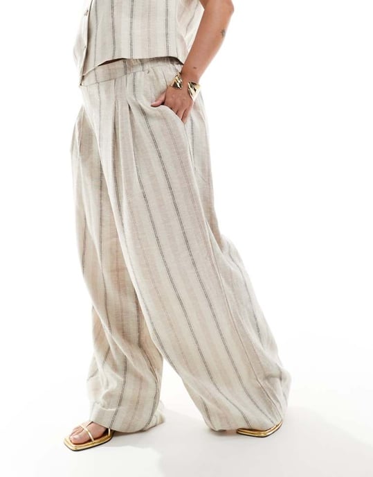 ASOS DESIGN Curve vida byxor i linne med solsängsränder co-ord - Image 2