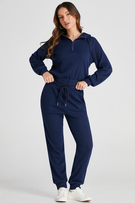 Kapuzenshirt mit Rippstrick und Jogginghose Set - Image 6