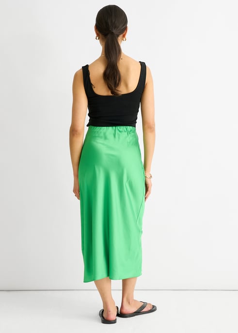 Grüner Satin Midirock mit hoher Taille - Image 4