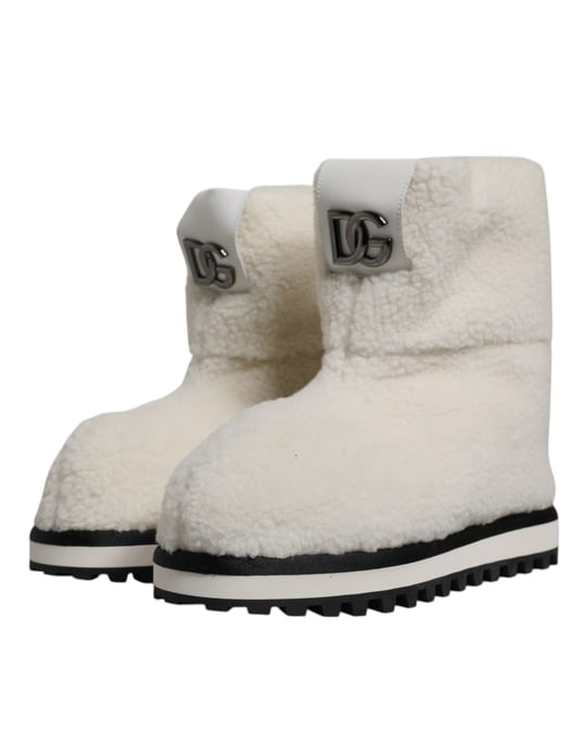 Dolce & Gabbana Weiße Plüsch-Logo Gepolsterte Stiefel bis zur Mitte der Wade - Image 3