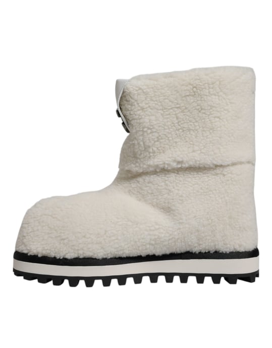 Dolce & Gabbana Weiße Plüsch-Logo Gepolsterte Stiefel bis zur Mitte der Wade - Image 5