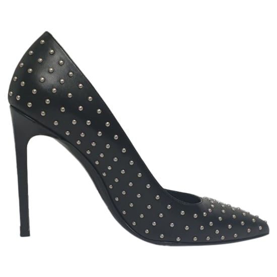 Saint Laurent Pumps mit Nieten und spitzer Zehenpartie aus schwarzem Leder - Image 1