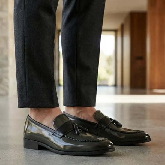Herren-Loafer aus olivgrünem, hochglänzendem Lackleder mit Quasten - Image 4