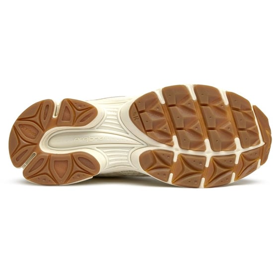 Saucony Progrid Triumph 4 Heritage Sneaker - Image 4
