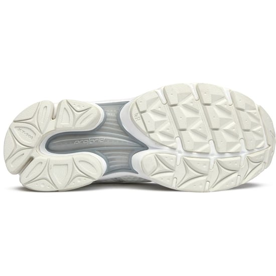 Saucony Progrid Triumph 4 Heritage Sneaker - Image 4