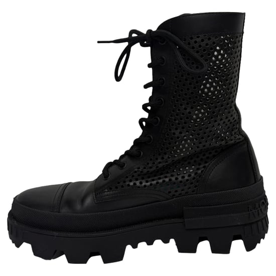 Moncler Carinne Perforierte Knöchelschuh-Stiefel aus schwarzem Leder - Image 4