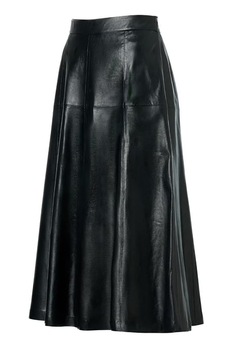 Delilah Lederrock Schwarz - Image 3