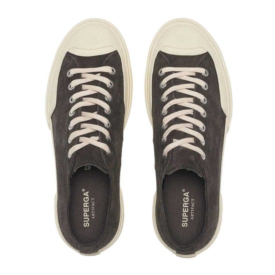 Superga - "Flesh Out" Sneaker für Damen, Wildleder (Vulkanasche/Naturweiß) - Image 3