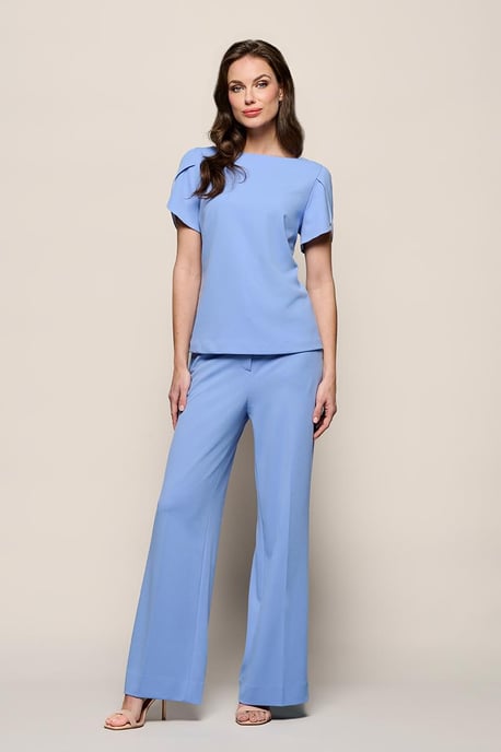 Torya Hose Hellblau - Image 1