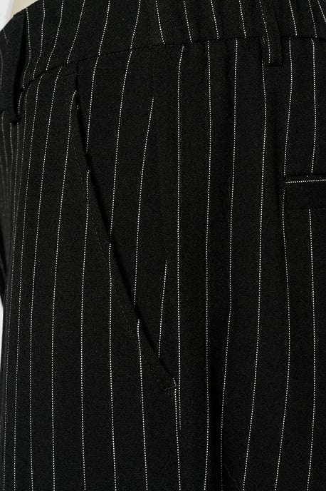 Rosely Hose Schwarz/Weiß - Image 5