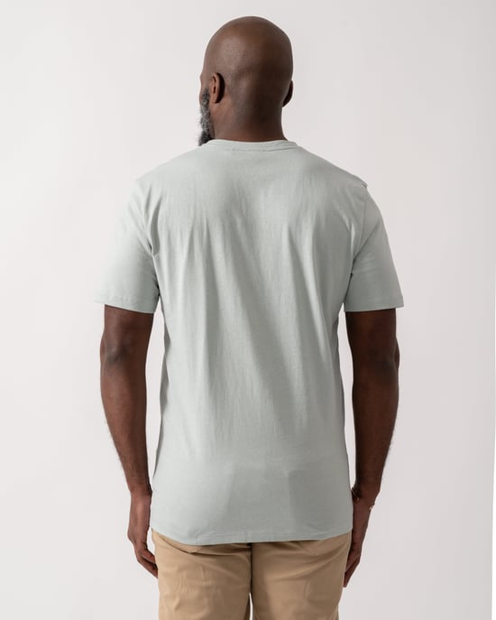 Tales T-Shirt in Hellblau - Image 2