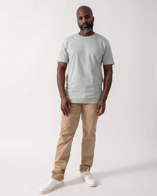 Tales T-Shirt in Hellblau - Image 3