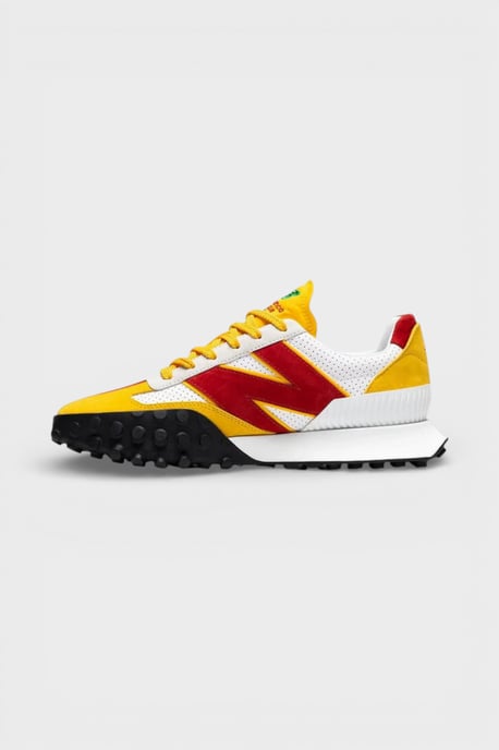Casablanca x New Balance XC-72 Rote und Gelbe Unisex-Sneaker - Image 3