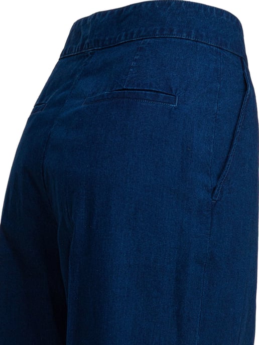 Weite Jeans mit Falten - Image 4