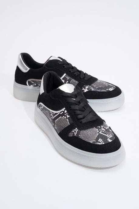 Montero Turnschuhe Women - Image 1