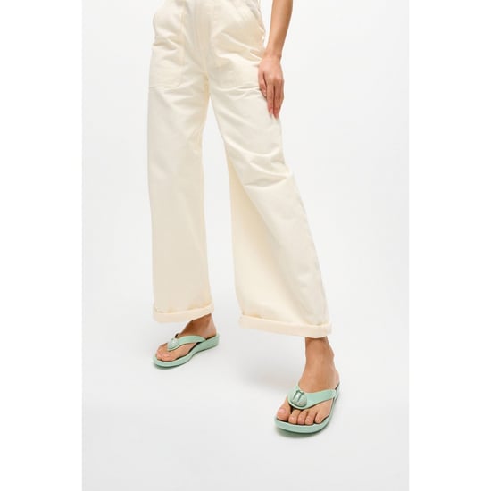 Fitflop iQushion Glossy-Button Polyurethan Damen Mint Whisper Flip-Flops - Image 6