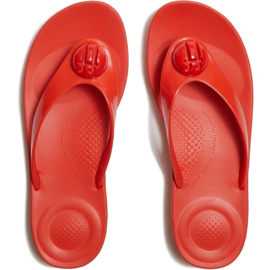Fitflop iQushion Glossy-Button Polyurethan Damen Flip-Flops in Kirschrot - Image 3