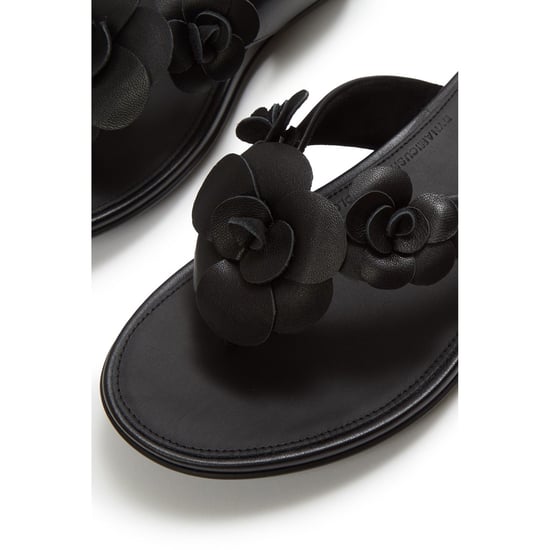 Fitflop Gracie Flower Leder Damen Badeschuhe Schwarz - Image 5