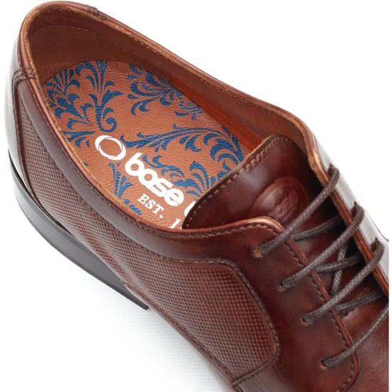Base London Dome Schnürschuhe aus Leder für Herren in verbranntem Tan - Image 6