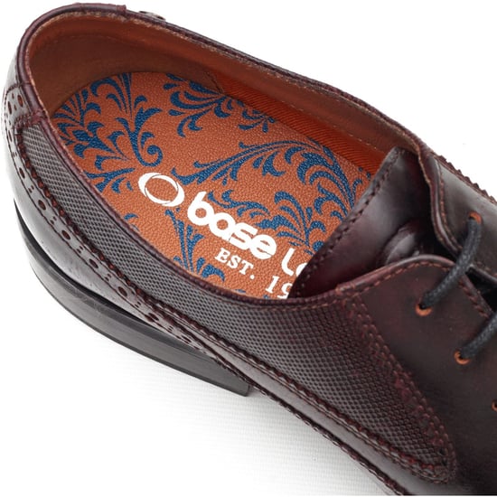 Base London Steeple Brogue Leder Herren Schuhe in verbranntem Braun - Image 6