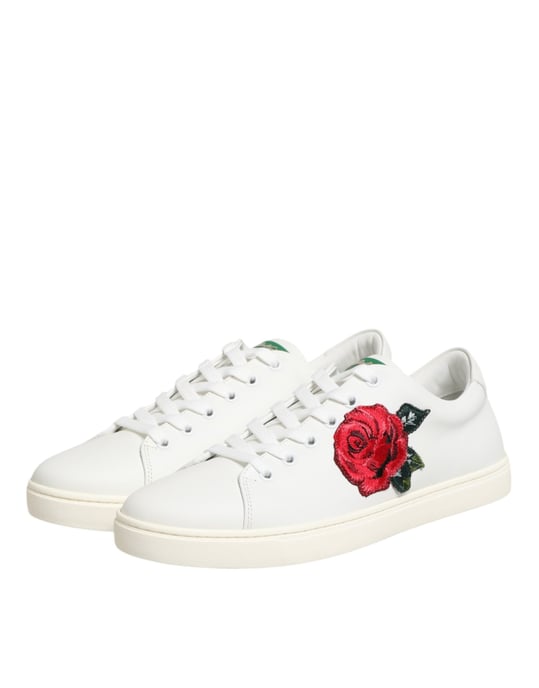 Dolce & Gabbana Weiße Leder Schuhe mit Rosenstickerei im Low-Top-Stil - Image 5