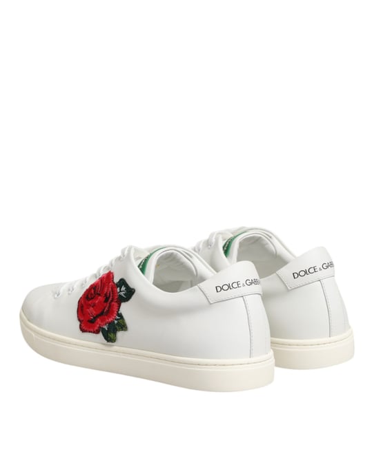 Dolce & Gabbana Weiße Leder Schuhe mit Rosenstickerei im Low-Top-Stil - Image 6