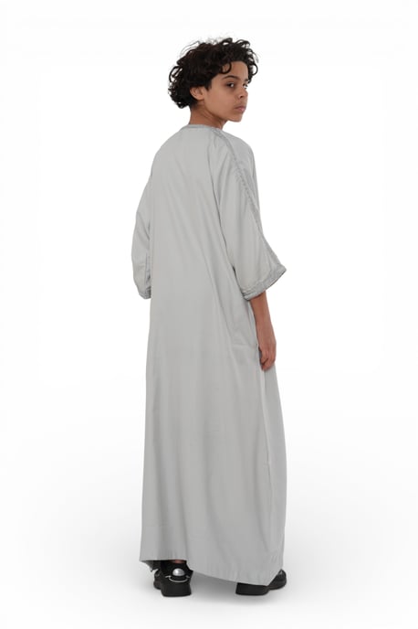 Graue marokkanische Thobe-Robe für Kinder, Jungen, Eid Djellaba, Gandoura Jubba, K-HM65 - Image 4