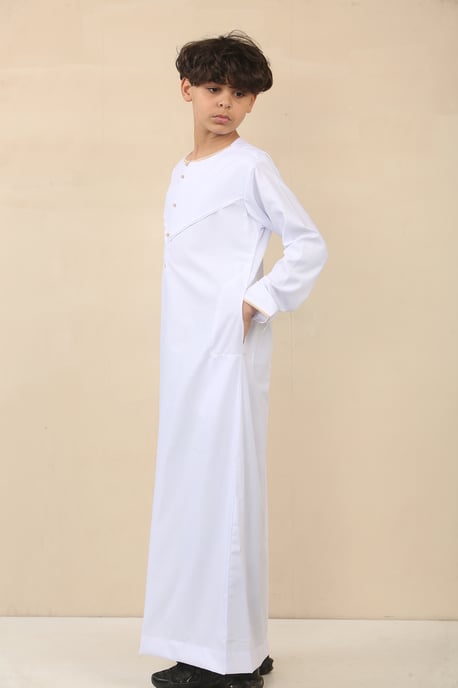 Weiße omanische Eid-Thobe-Jubba-Robe für Kinder aus den Emiraten - Image 3