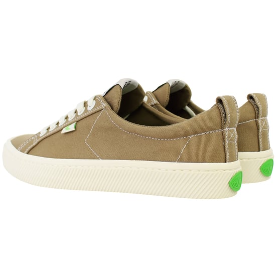 Cariuma OCA Unisex Braune Plimsolls - Image 3