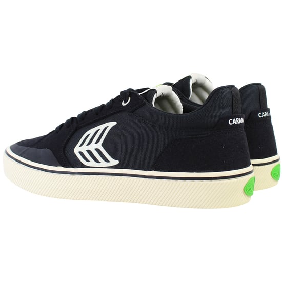 Cariuma Vallely Pro Unisex Schwarze Plimsolls - Image 3