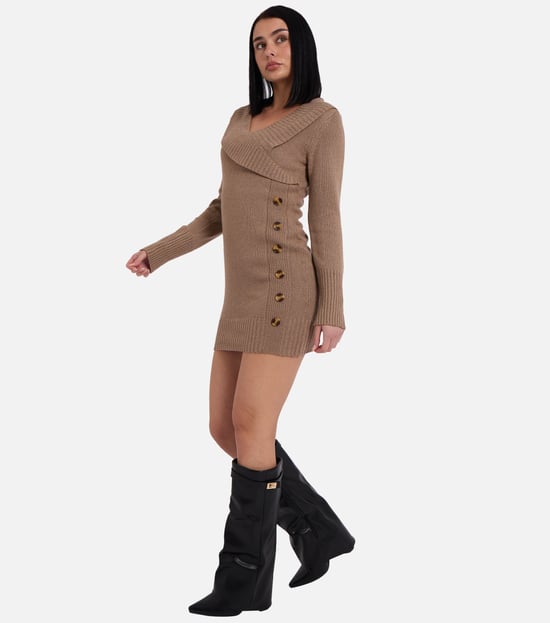Kamelfarbenes Wickelstrick-Knopf-Detail Mini-Pullover-Kleid - Image 3