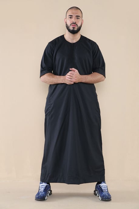 Schwarzer Thobe Jubba für Herren, islamischer arabischer marokkanischer Saudi-Kaftan mit Reißverschluss und arabischer Robe - Image 1