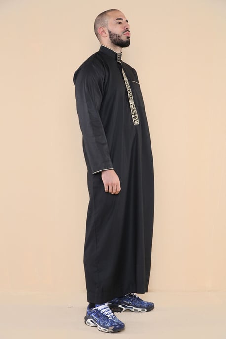 Herren Schwarze Thobe Jubba Emirati Islamische Arabische Eid Stickerei Kaftan Jubbah Robe - Image 3