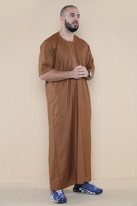 Brauner Thobe Jubba für Herren, islamischer arabischer marokkanischer Saudi-Kaftan mit Reißverschluss und arabischer Robe - Image 2