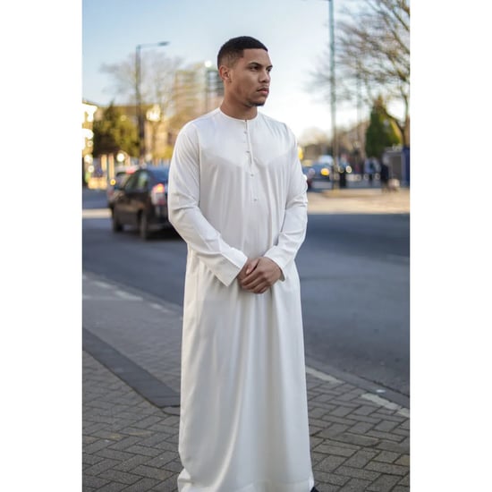 Cremebeige Thobe-Robe für Herren aus Satin, emiratische islamische Jubba Eid, schmale Passform - Image 2