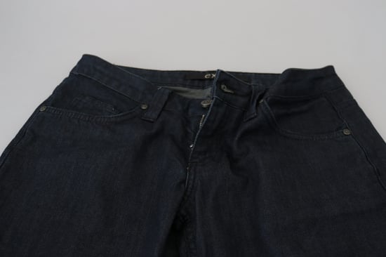 Gerade geschnittene Jeans im klassischen Schnitt - Image 4