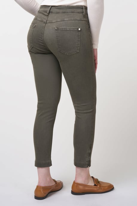 Twigie Bunt Geformte Gerade Jeans Shorts | Olivgrün - Image 3