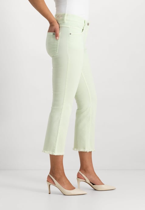 Twigie Shape-On Cropped Bootcut Jeans | Pistazie - Image 2